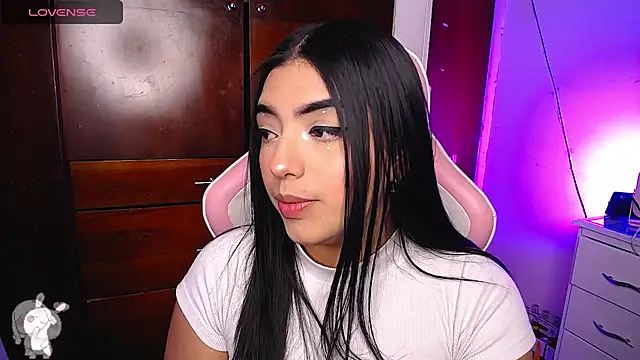 eva six online show from 7, 1, 2025