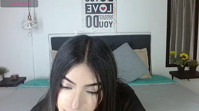 Snapshot of eva_six chatting on 7, 10, 2025 eva six online show from 7, 10, 2025