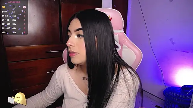 Snapshot of eva_six chatting on 7, 11, 2025 eva six online show from 7, 11, 2025