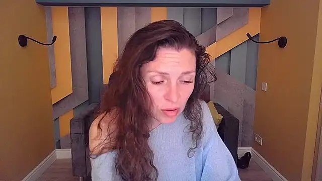 Snapshot of EllaLong chatting on 20, 5, 2026 EllaLong online show from 20, 5, 2026