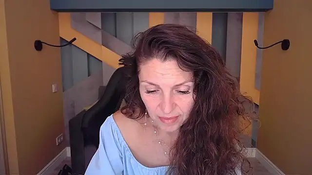 Snapshot of EllaLong chatting on 6, 7, 2026 EllaLong online show from 6, 7, 2026