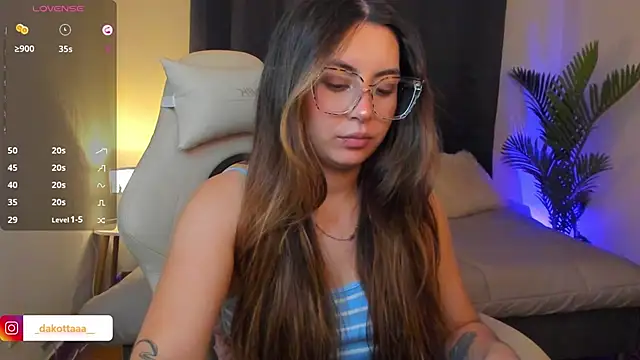 dakottaa  online show from 14, 2, 2026