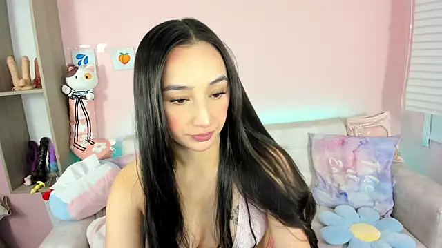 tinysara online show from 28, 9, 2025