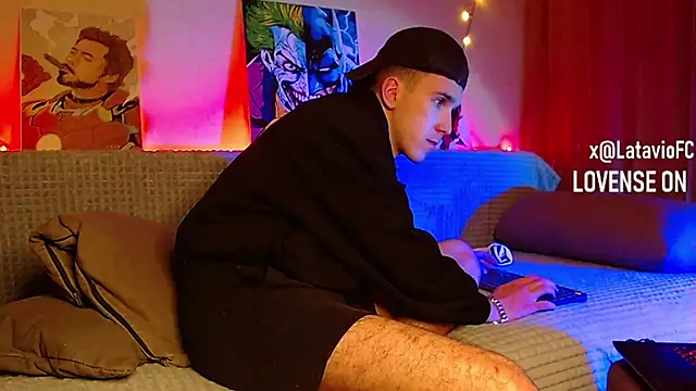 Snapshot of Midnighter_ chatting on 7, 3, 2025 Midnighter online show from 7, 3, 2025