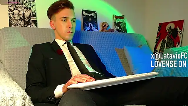 Snapshot of Midnighter_ chatting on 4, 5, 2026 Midnighter online show from 4, 5, 2026