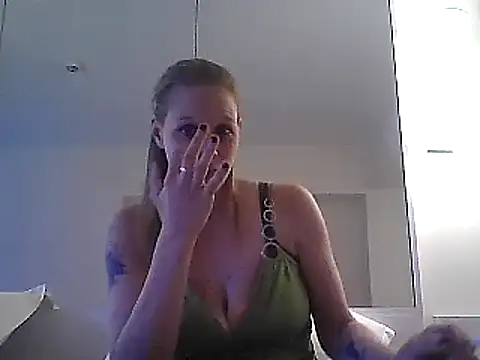 Snapshot of WildScorpio86 chatting on 14, 2, 2025 WildScorpio86 online show from 14, 2, 2025