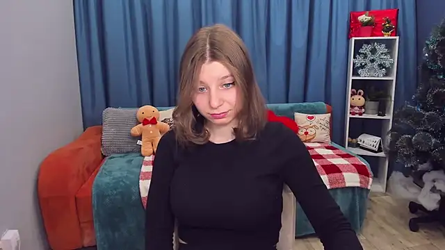 Snapshot of RinaMoore chatting on 4, 1, 2025 RinaMoore online show from 4, 1, 2025