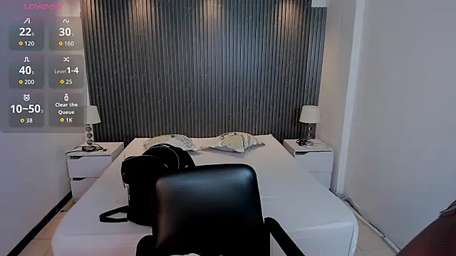 charlottewhitte online show from 12, 3, 2026