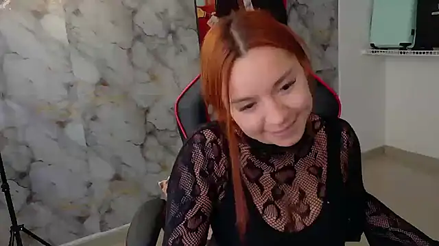 Snapshot of samantha_tattu chatting on 1, 10, 2025 samantha tattu online show from 1, 10, 2025