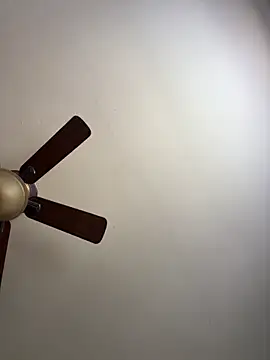 QueenNuttCollector online show from 29, 3, 2026