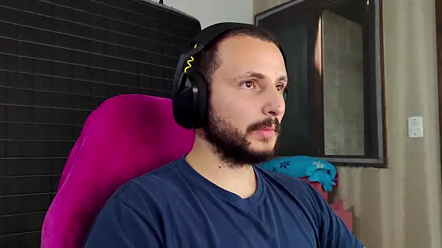 Snapshot of iurytx chatting on 14, 2, 2026 iurytx online show from 14, 2, 2026