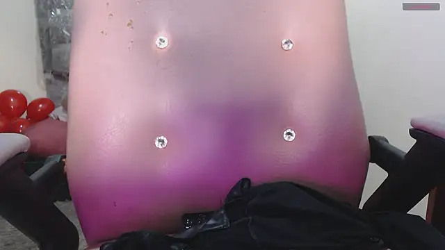 toxxxic cams online show from 17, 6, 2026