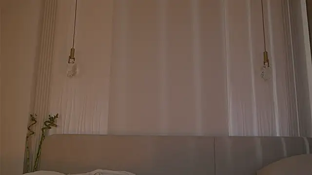 Snapshot of kawaii_mia chatting on 15, 5, 2026 kawaii mia online show from 15, 5, 2026