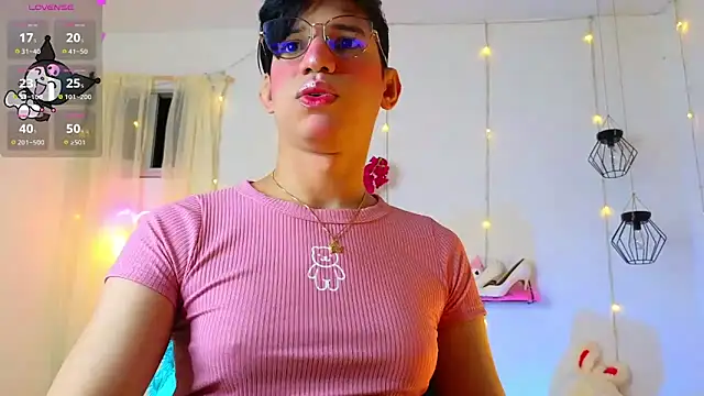 Ariel Femboy  online show from 22, 3, 2025