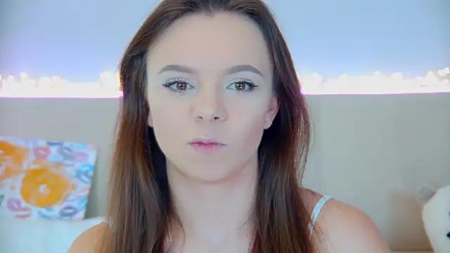 ElisabethDavis online show from 25, 2, 2025