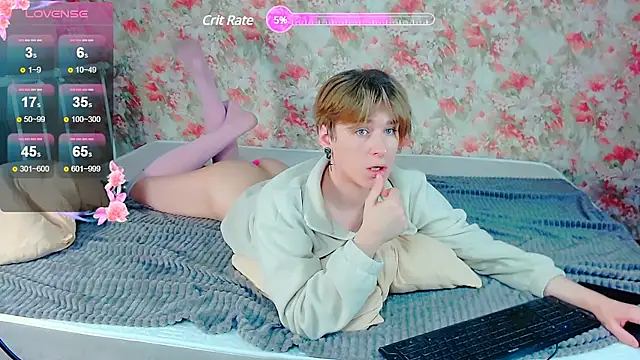 Snapshot of _YummyTony_ chatting on 11, 3, 2025 YummyTony online show from 11, 3, 2025