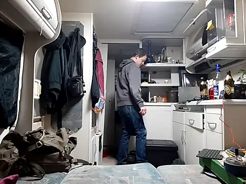 Ebinator666 online show from 5, 12, 2024