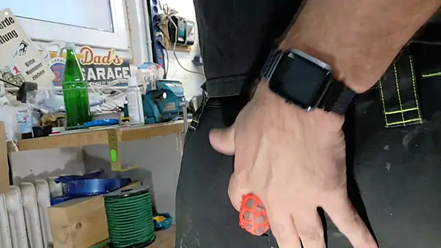 Nikeyone2 online show from 13, 2, 2026