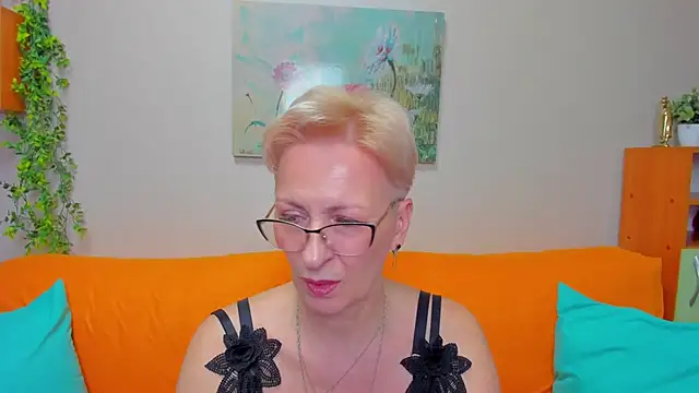 iamyourdream89 online show from 3, 4, 2026