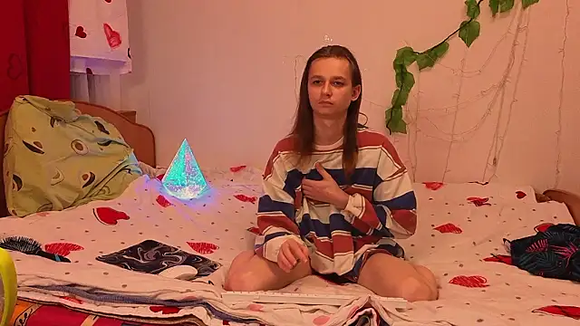 Frank Fraer online show from 6, 3, 2026