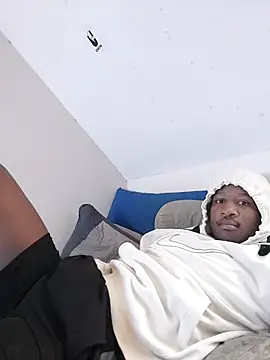 Snapshot of _MAC24k chatting on 23, 9, 2025 MAC24k online show from 23, 9, 2025