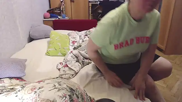 zarinafonliberman online show from 4, 11, 2025