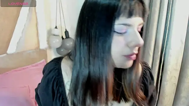 Snapshot of xhinata_hyugax chatting on 15, 9, 2025 xhinata hyugax online show from 15, 9, 2025