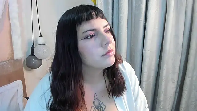 Snapshot of xhinata_hyugax chatting on 26, 9, 2025 xhinata hyugax online show from 26, 9, 2025