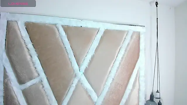 Snapshot of xhinata_hyugax chatting on 12, 11, 2025 xhinata hyugax online show from 12, 11, 2025