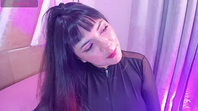 Snapshot of xhinata_hyugax chatting on 3, 12, 2025 xhinata hyugax online show from 3, 12, 2025