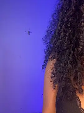 Snapshot of cataleya-miller_ chatting on 29, 9, 2025 cataleya-miller  online show from 29, 9, 2025
