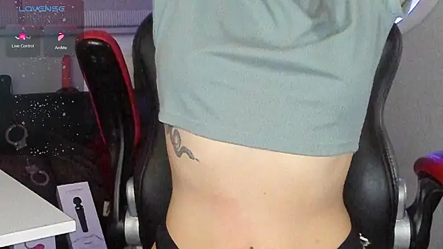 natasha logan  online show from 21, 2, 2026