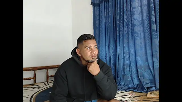 Snapshot of lover_1994 chatting on 12, 2, 2025 lover 1994 online show from 12, 2, 2025