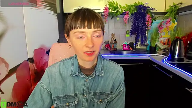 TayanaJons online show from 7, 4, 2026