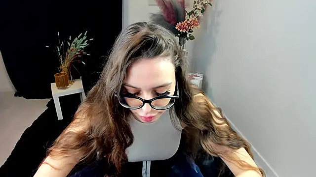 Snapshot of 18perfecttits chatting on 17, 2, 2026 18perfecttits online show from 17, 2, 2026