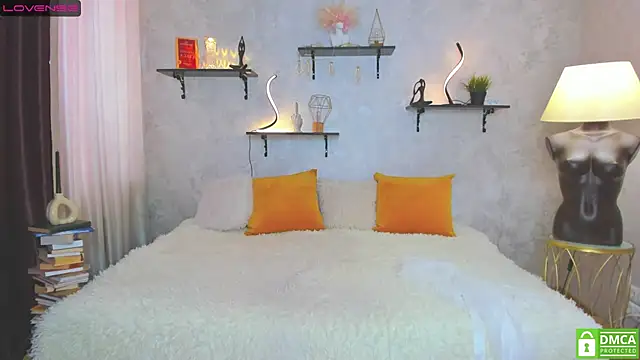 Snapshot of StripBianka chatting on 8, 2, 2025 StripBianka online show from 8, 2, 2025