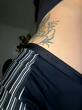 Valery rhoades online show from 20, 12, 2025