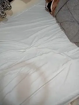 sweet vee42 online show from 26, 2, 2025