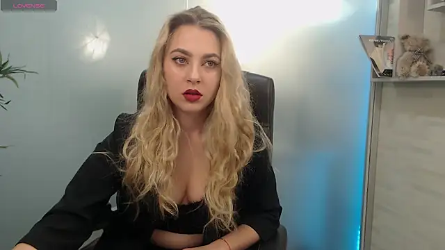 AvaBlue  online show from 1, 3, 2025