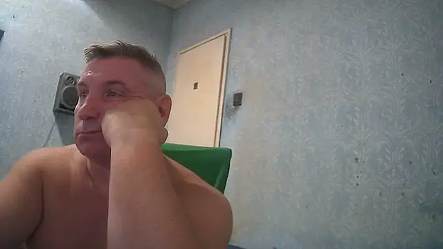 Snapshot of GYurmoka70 chatting on 11, 9, 2025 GYurmoka70 online show from 11, 9, 2025