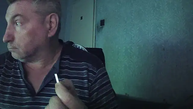 Snapshot of GYurmoka70 chatting on 16, 11, 2025 GYurmoka70 online show from 16, 11, 2025