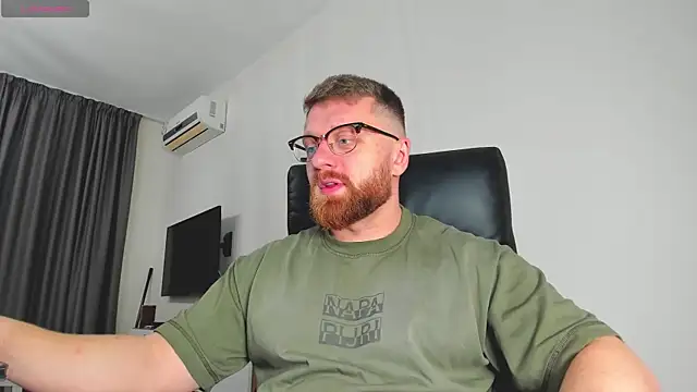 Findom guy online show from 17, 3, 2026