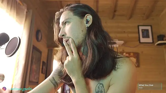 Snapshot of Antinoo_Gnothi chatting on 30, 10, 2025 Antinoo Gnothi online show from 30, 10, 2025