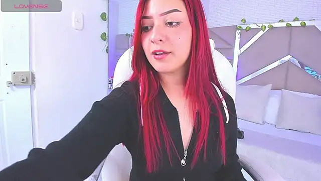 Zoe Lennoxx online show from 3, 1, 2025