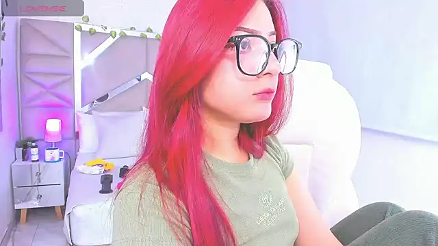 Zoe Lennoxx online show from 6, 1, 2025