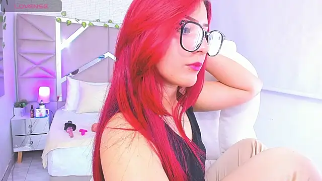 Zoe Lennoxx online show from 7, 1, 2025