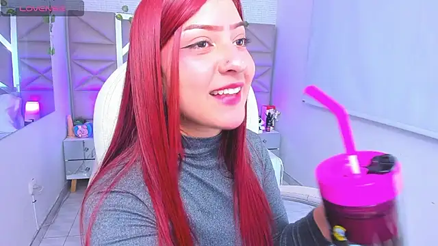 Zoe Lennoxx online show from 18, 2, 2025