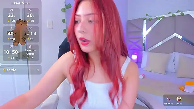 Zoe Lennoxx online show from 8, 3, 2025