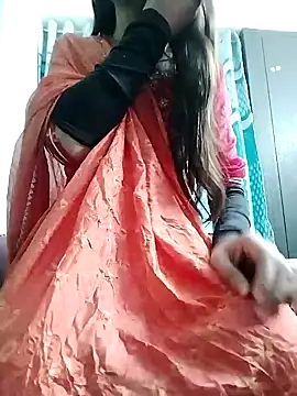 Snapshot of Noor_Darliing chatting on 12, 1, 2025 Noor Darliing online show from 12, 1, 2025