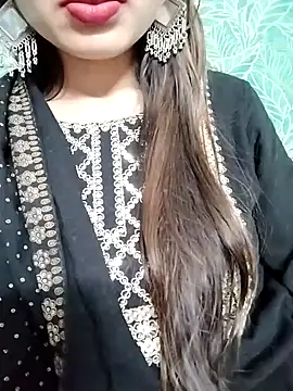 Snapshot of Noor_Darliing chatting on 23, 1, 2025 Noor Darliing online show from 23, 1, 2025